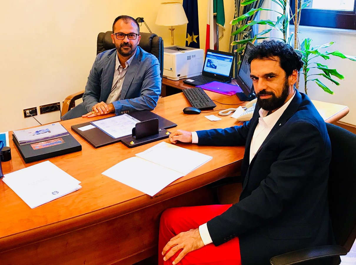 Dino Giarrusso trova lavoro al ministero: controllerà i concorsi all’università article-post