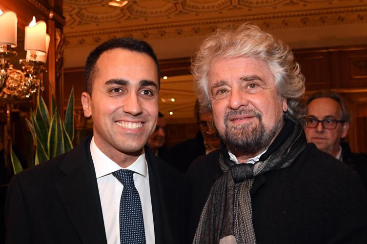 Grillo telefona a Di Maio mentre i genovesi «minacciano» di manifestare davanti alla sua villa article-post