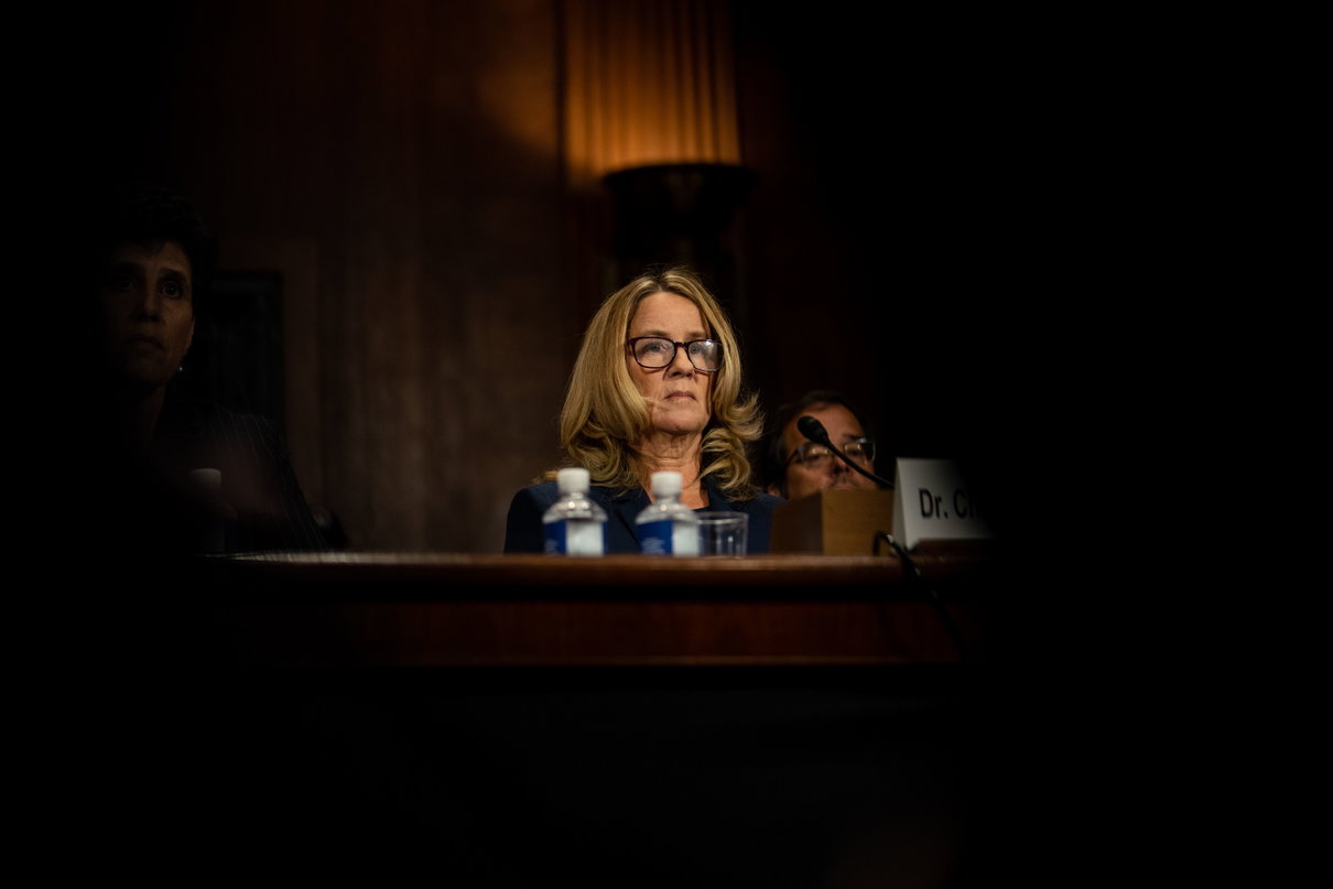 La testimonianza di Christine Ford contro Brett Kavanaugh: «Pensavo mi avrebbe uccisa» article-post
