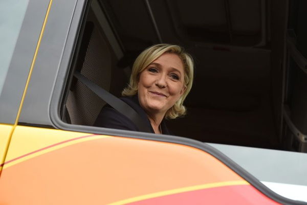 La magistratura francese ordina una perizia psichiatrica per Marine Le Pen