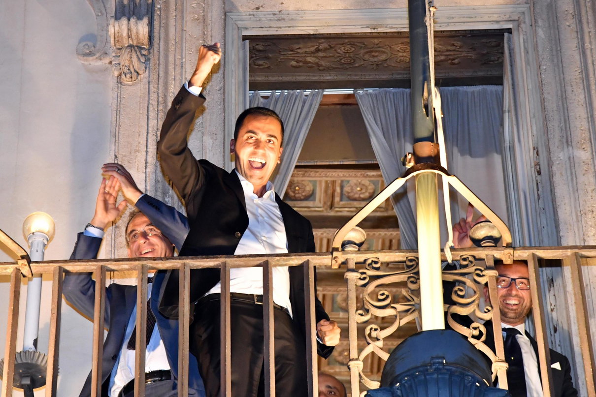 Il viceministro dell’Economia: «Con il 2,4% scontata la bocciatura di Bruxelles» article-post