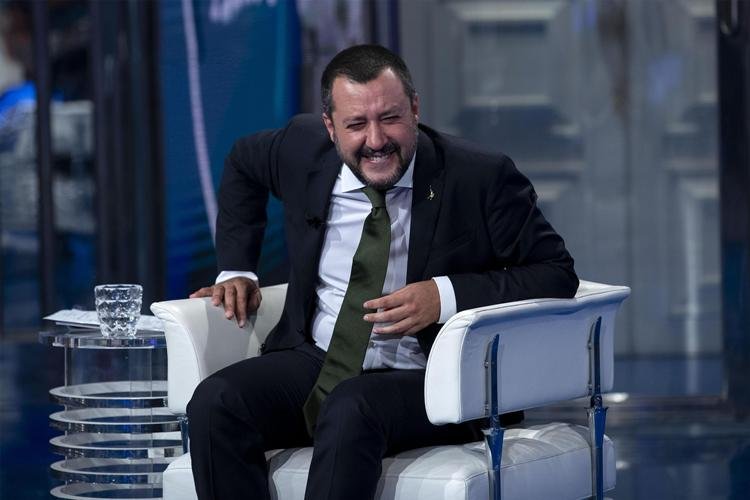 Lo zampino di Tria e del Quirinale sulle modifiche al Dl Salvini