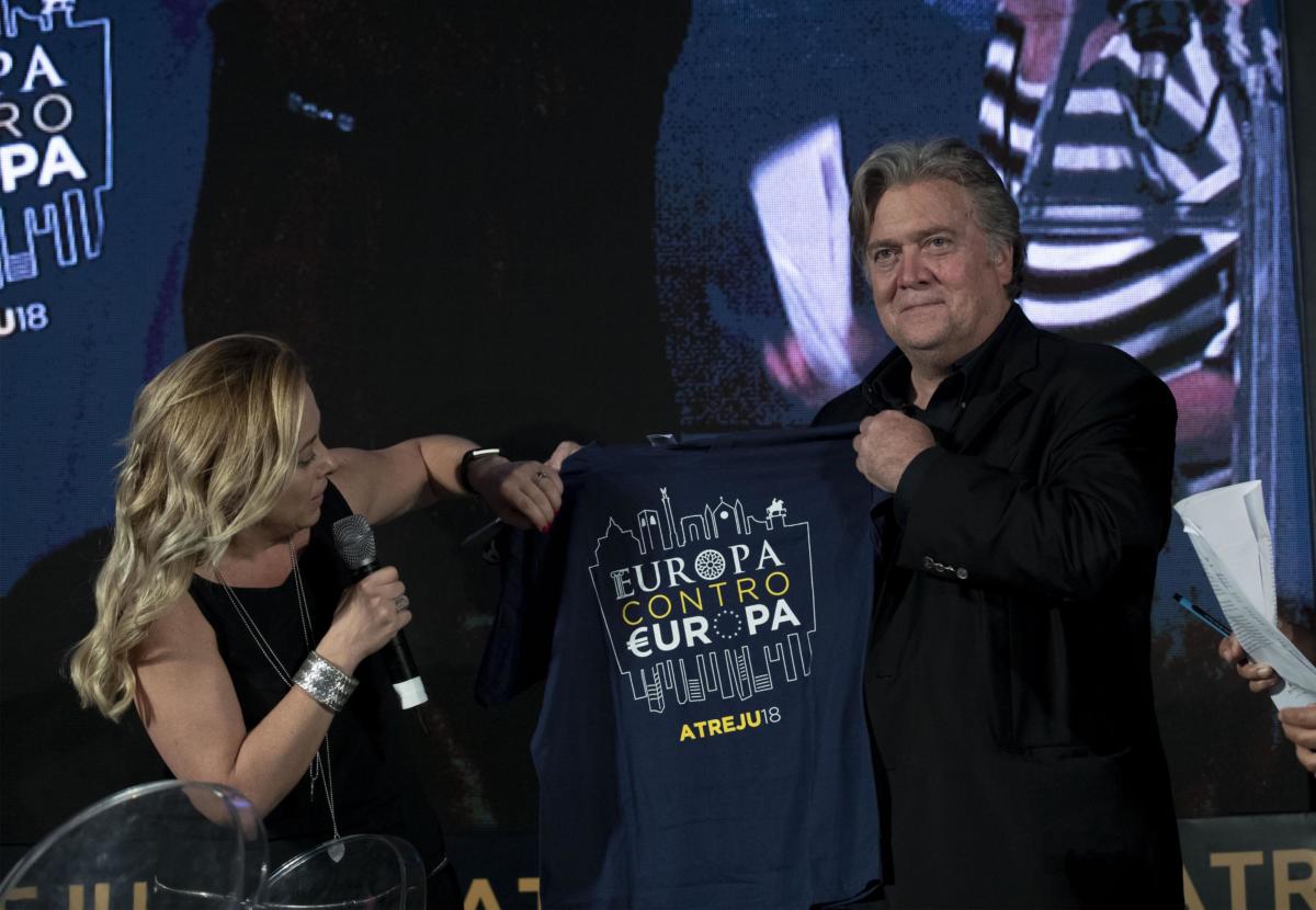 Cosa è venuto a fare Steve Bannon in Italia? article-post
