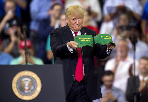 Trump si scaglia contro Bob Woodward: «Il suo libro è basato su bugie»