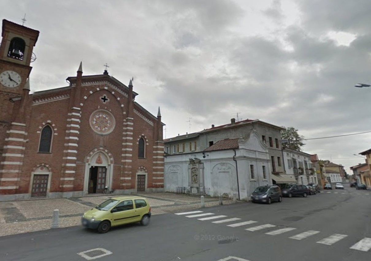 Il sindaco denunciato per aver mostrato una pistola a ragazzi che giocavano a pallone in piazza article-post