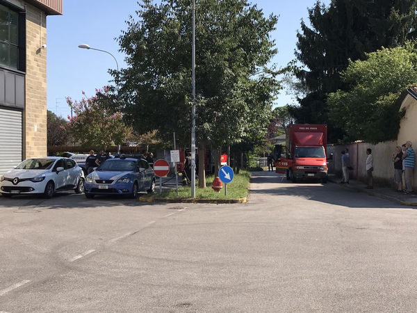 Treviso, un morto e sette feriti perché facevano troppo rumore a un addio al celibato