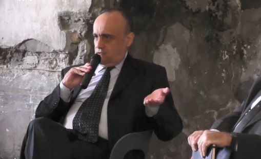 Il ministro Bonisoli che dice che “i migranti sono infestanti” si dovrebbe dimettere