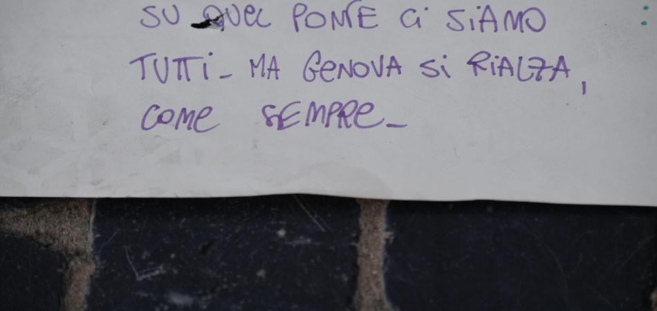 bambina ponte genova