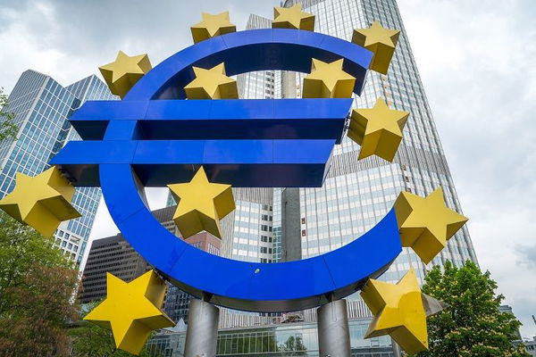 L’ultimo report della BCE sui pagamenti elettronici in Europa