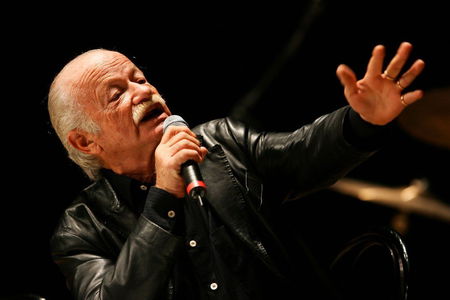 Gino Paoli contro Toninelli: «Il ponte vivibile a Genova? Una stronzata» article-post