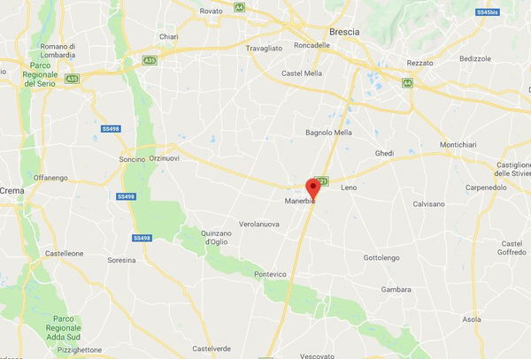 Incidente sull’autostrada A21 a Manerbio (Brescia): pullman tampona un tir, morto l’autista