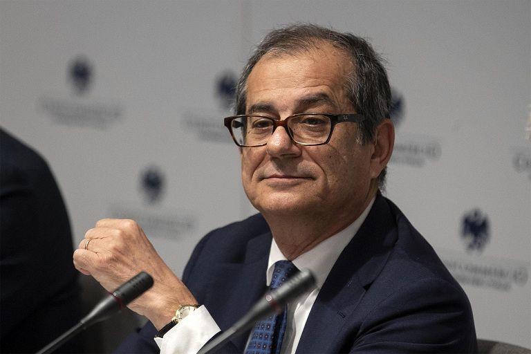 Cosa significa il deficit al 2,4% e quali rischi si corrono