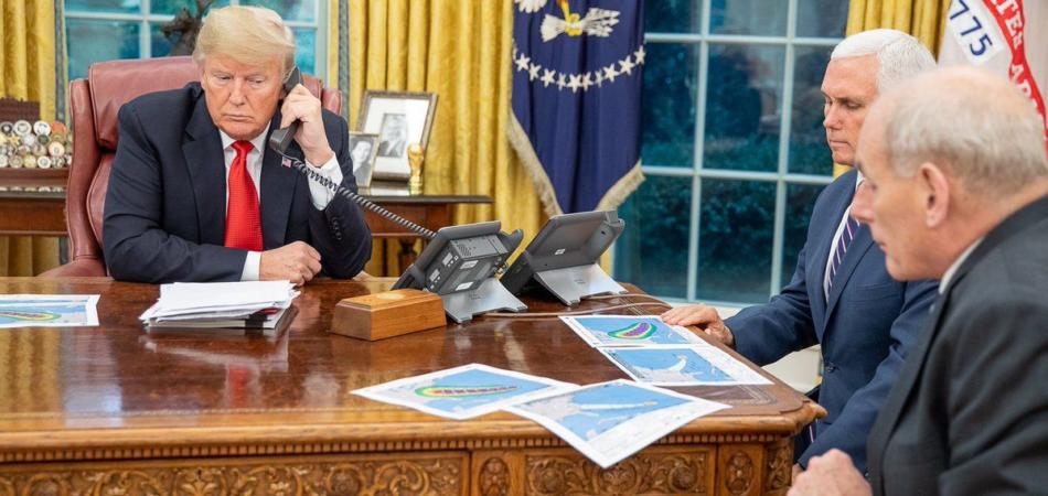 Stop ai cellulari nella casa bianca, il presidente Trump non vuole più essere spiato