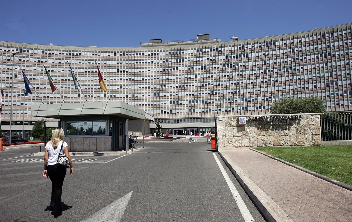 Primo trapianto di faccia in Italia: c’è il rischio di rigetto per la paziente article-post