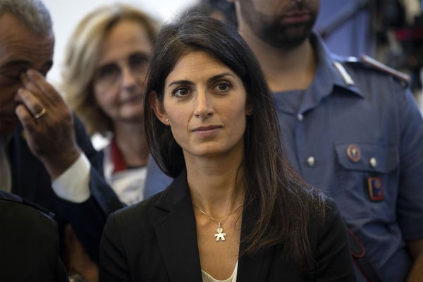 Guerra ai rifiuti a Roma, arrivano le telecamere: «Così multiamo gli incivili»