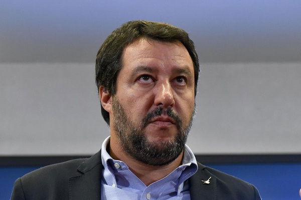 Salvini e il sequestro dei fondi: «Lega ci chiamiamo e Lega ci chiameremo»