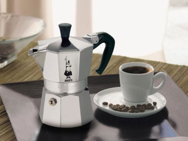 La Bialetti entra in crisi: a rischio le caffettiere dello storico baffo