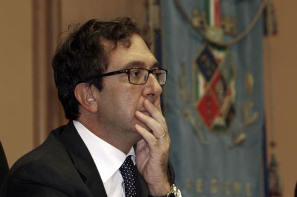 Astorre, senatore del PD, dice: «Il nostro partito dovrebbe imparare da CasaPound»