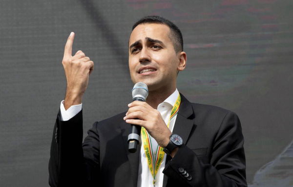 Di Maio risponde ai dubbi sulla manovra: «Tra sei mesi questa Europa finisce»