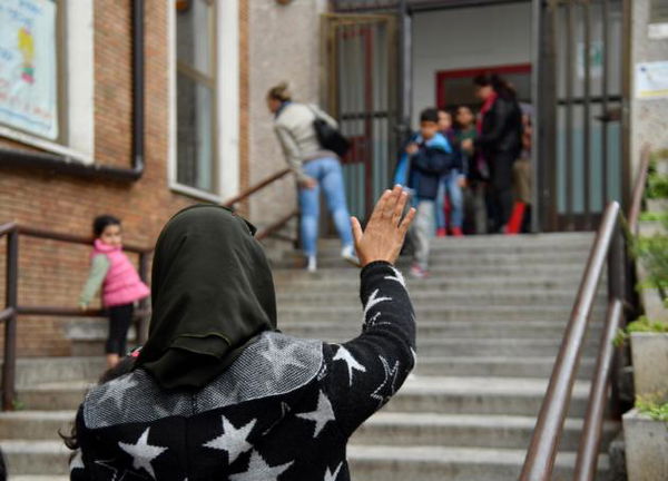 Il preside della scuola di Lodi ha negato di avere disobbedito alla sindaca della Lega