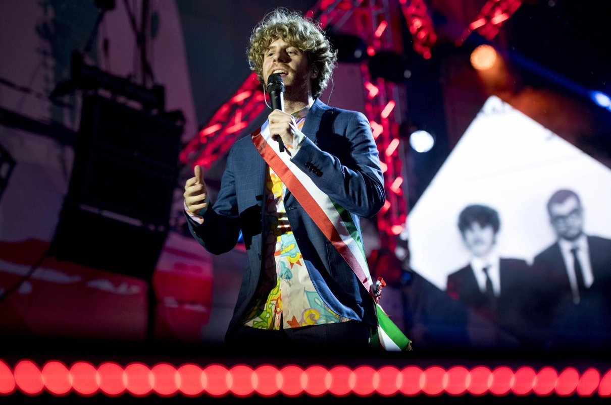 Lodo Guenzi de Lo Stato Sociale sarà il nuovo giudice di X Factor 12 article-post