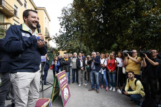 Salvini cerca la tregua con Di Maio: «Dobbiamo andare d’accordo, dureremo 5 anni» article-post