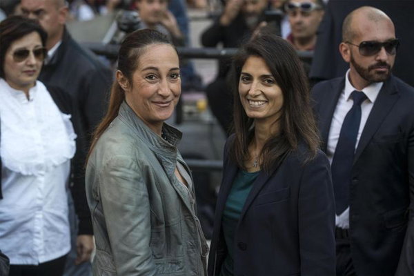 Taverna e la casa popolare della madre: «Repubblica mi attacca perché sono povera»