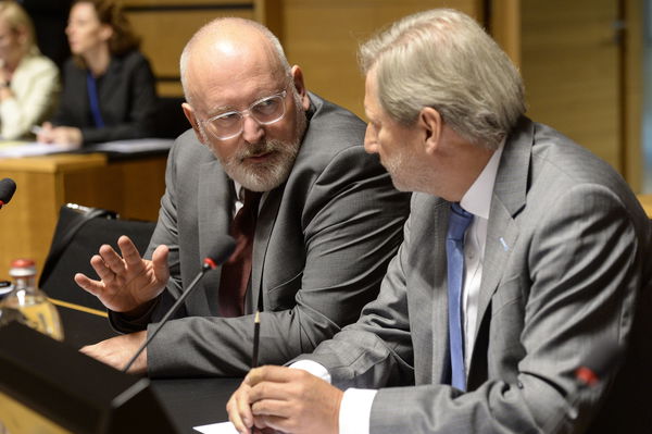 Elezioni UE, il socialista Timmermans parte già sconfitto? «Non farò una campagna molto dura»