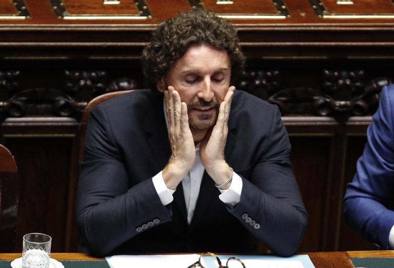 Il finto Toninelli rivela i messaggi ricevuti dal M5S article-post