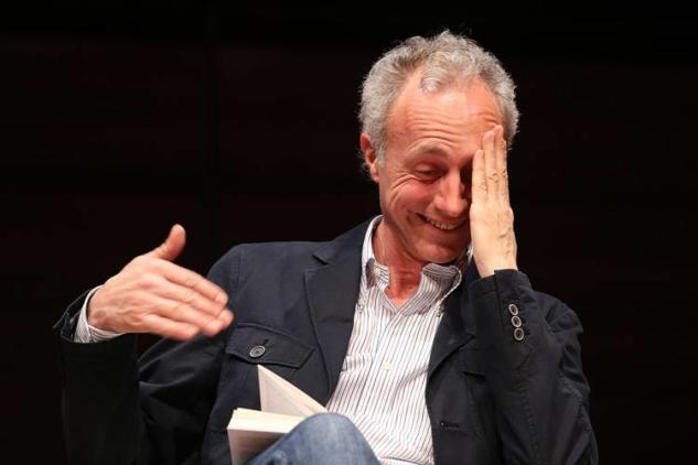 Travaglio sminuisce il successo di Mattarella dando la colpa alle reti unificate article-post