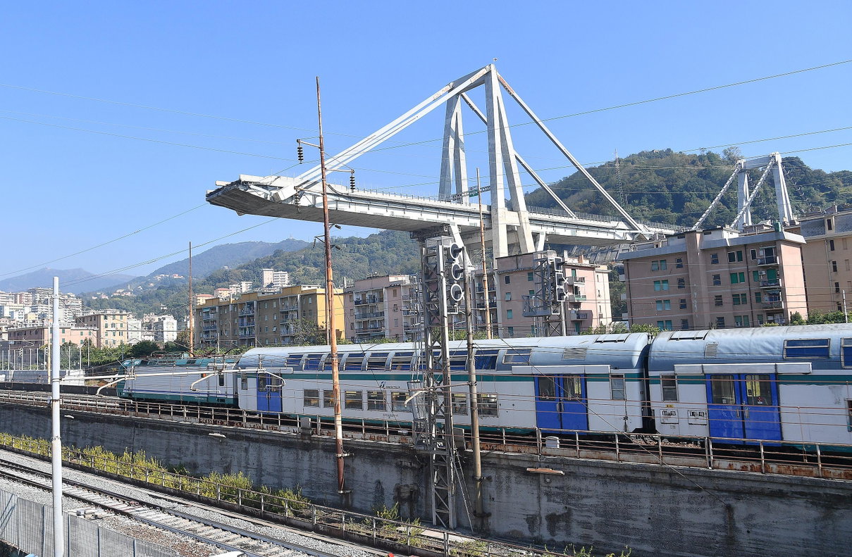 Autostrade ci ha provato: «Il nostro nuovo viadotto Polcevera pronto in un anno» article-post