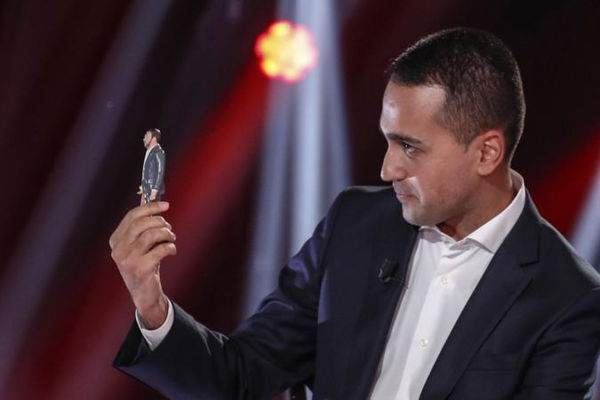 Il decreto Genova in aula con la parola “condono” per Ischia