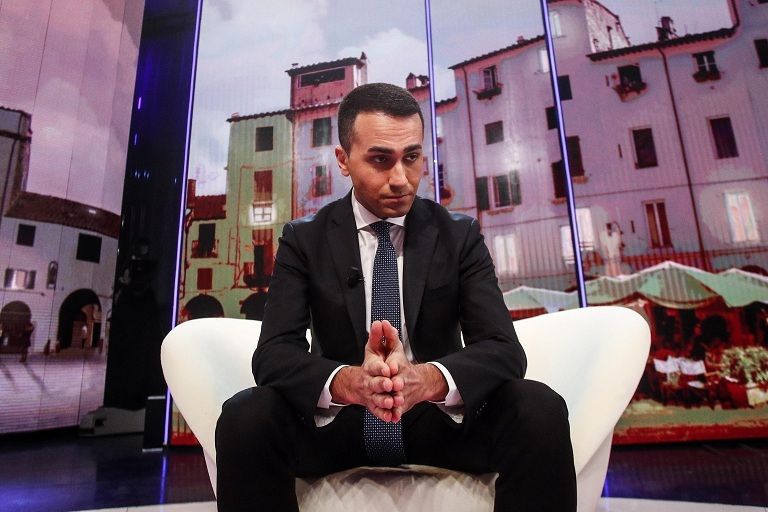 La ‘lottizzazione’ del M5S con parenti, amici e riciclati ai Ministeri article-post