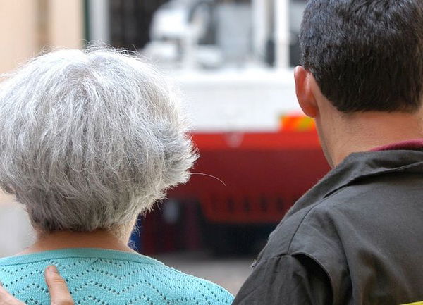 «Mi sento sola»: anziana di 86 anni chiama i carabinieri perché vuole compagnia