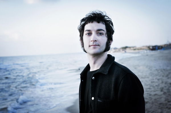 Vasco Brondi: «Chiuso il progetto “Le luci della centrale elettrica”»