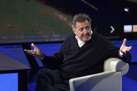 Luca Barbareschi cancella le repliche degli attori disabili, la risposta: «Non hai sensibilità» | VIDEO article-post