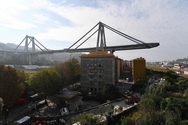 Il sindaco Bucci garantisce: «Il nuovo ponte a Genova entro Natale 2019»