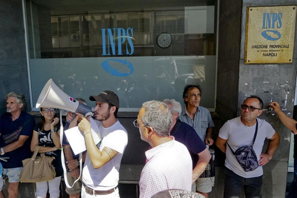 Sei nato tra il 1953 e il 1957? Con la nuova «quota 100» puoi perdere fino a 330 euro