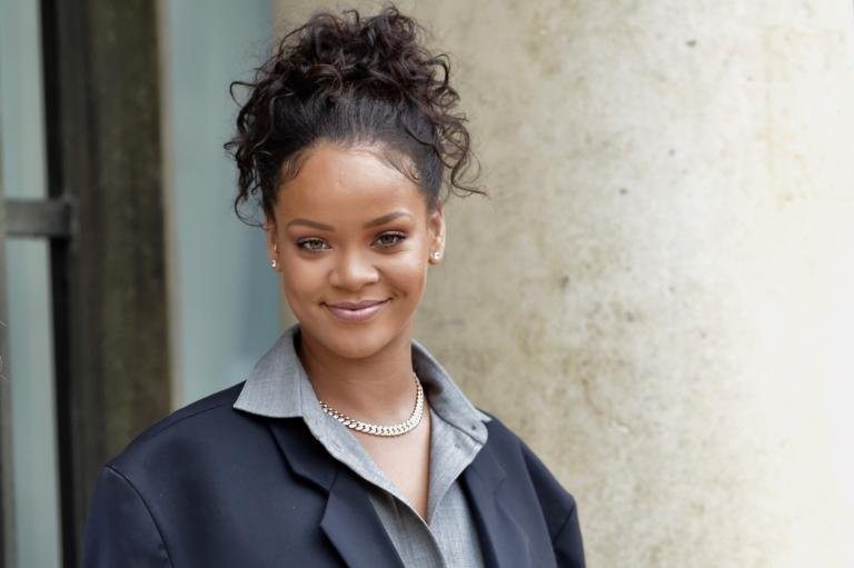 Rihanna scende in politica: «Non vedo l’ora di lavorare per la mia isola»