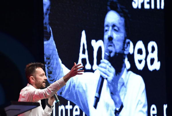 Andrea Scanzi cita le piaghe d’Egitto per criticare Saviano sul caso Riace