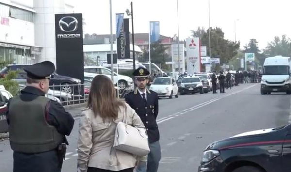 Perché uno condannato per ‘ndrangheta vuole parlare con Salvini?