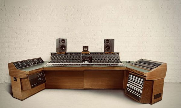 La consolle dove è stata registrata Stairway To Heaven è in vendita