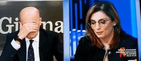 Chi sta stampando le tessere per il reddito di cittadinanza? Neanche Laura Castelli lo sa | VIDEO article-post