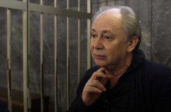 L’Unità, la testata rossa diventa Mora. Ma arrivano le smentite