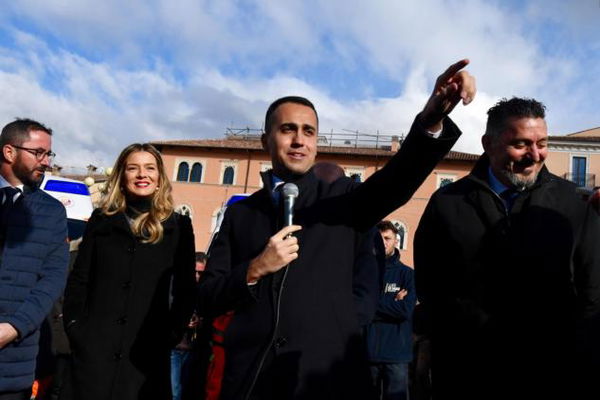 Il papà di Luigi Di Maio: «Ho sbagliato io, lui non c’entra nulla»