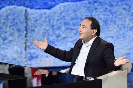 Mimmo Lucano e l’archiviazione di Salvini: «Si vede che ha più potere di me» article-post