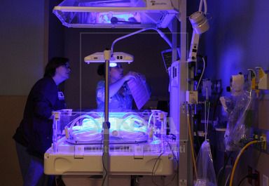 Licenziata l’ostetrica No Vax dell’ospedale di Macerata