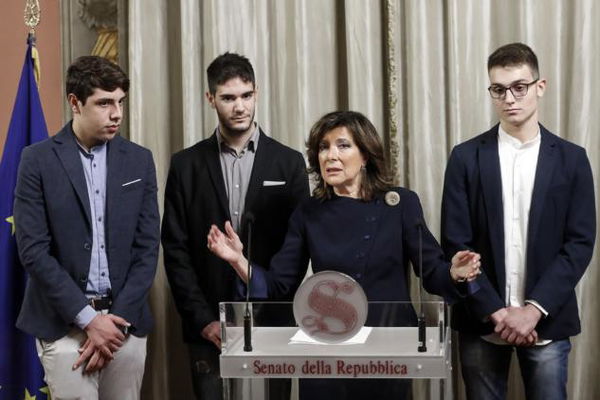 I tre geni della robotica italiani hanno veramente raggiunto le finali del Mit?