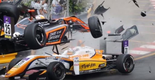 Buone notizie per Sophia Floersch, nessun danno al midollo spinale dopo l’incredibile incidente