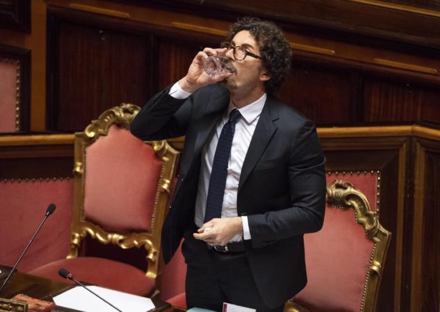 Tria rimproverato da Toninelli perché dice che l’analisi costi-benefici del Tav non gli interessa article-post